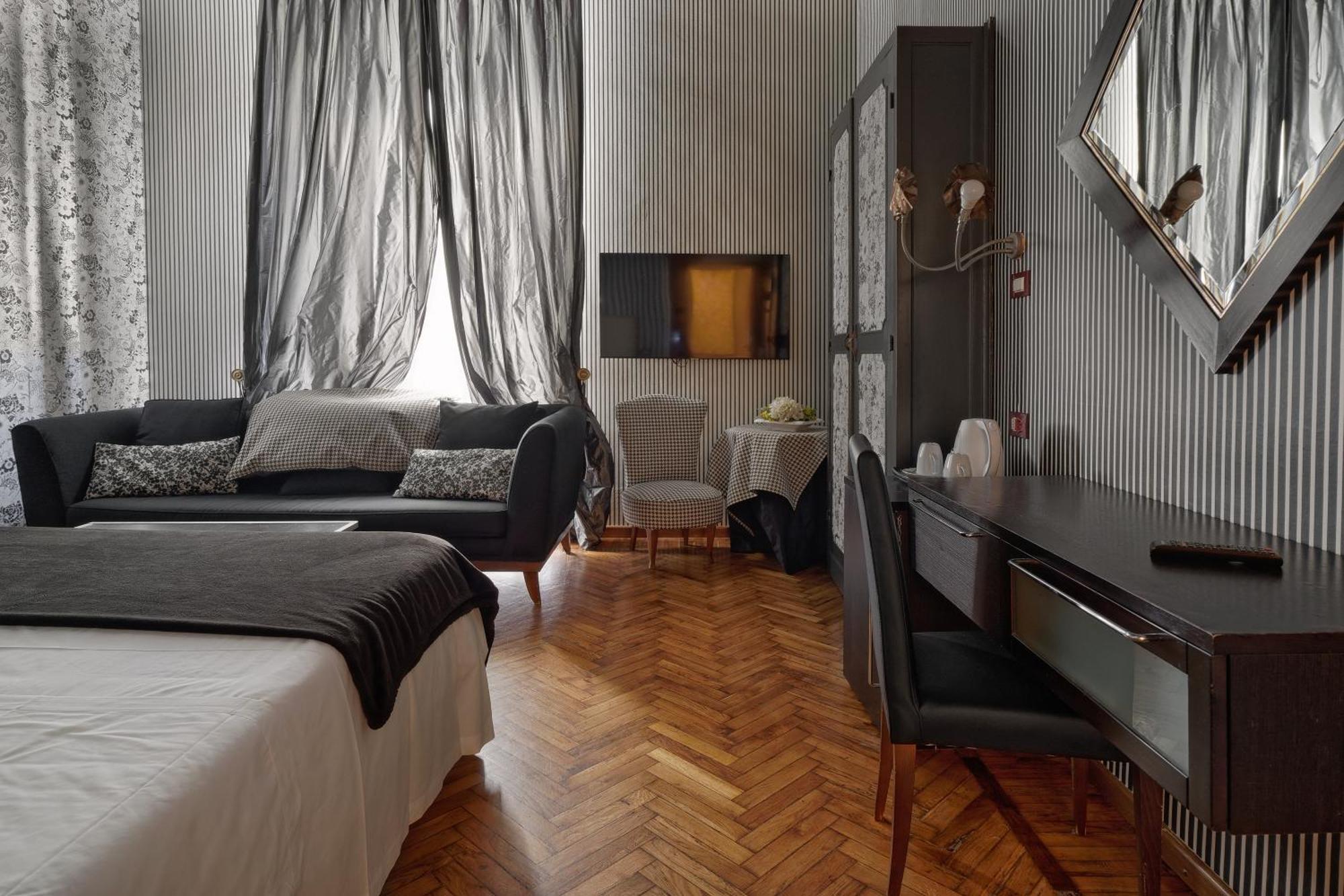 De La Pace, Sure Collection By Western